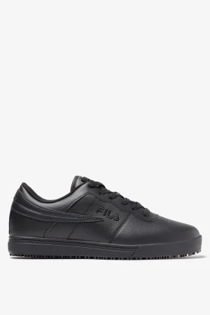 FILA Men' Vulc 13 Low Slip Resistant 001 BLACK / BLACK / BLACK Fashion
